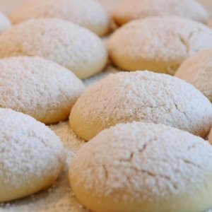 Çok Kolay Basit Un Kurabiyesi Tarifi