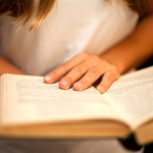 Göz Hareketleri Ve Hızlı Okuma