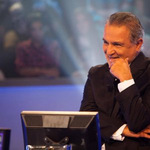 Kenan Işık kimdir? Son sağlık durumu?