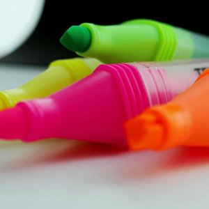 Tahta Kalemi Lekesi Nasıl Çıkarılır? (Kıyafet, Kumaş, Duvar vb.)