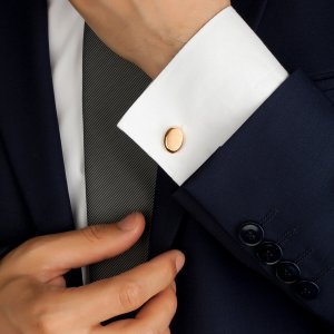 Takım Elbise Kol Düğmesi Nasıl Seçilir?