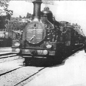 Tarihte ilk sinema filmi (Bir trenin La Ciotat garına gelişi)