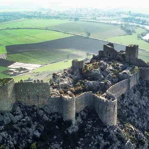 Yılanlı kale efsanesi nedir? (Şahmeran Kalesi)